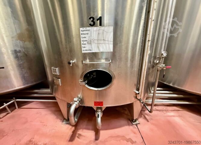 16 Edelstahltanks – 29.800 l RURALINOX