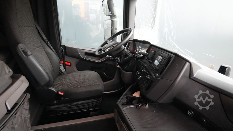 Standard-SZM Scania R 450 EURO 6 DAMAGED VEHICLE GOOD ENGINE 616.00...