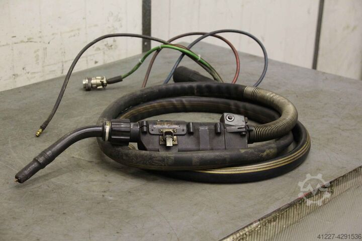 MIG/MAG Schlauchpaket mit Drahtvorschub Dinse DIX METZ 524