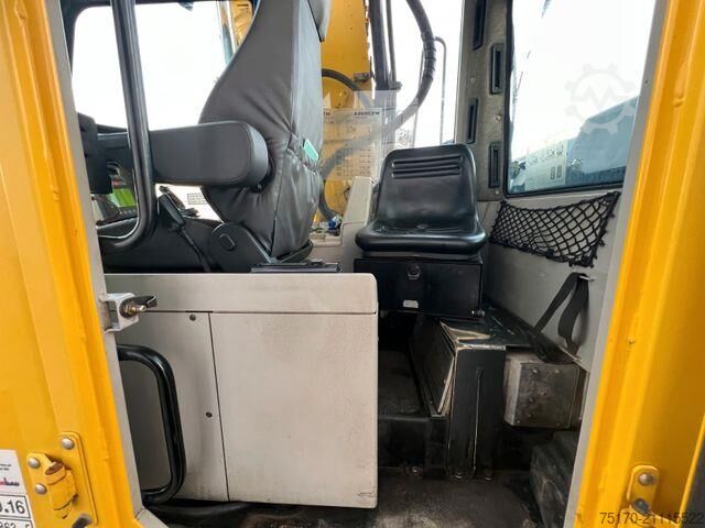 Radbagger Liebherr A 900 C ZW Litronic / 19.616 h / 2009