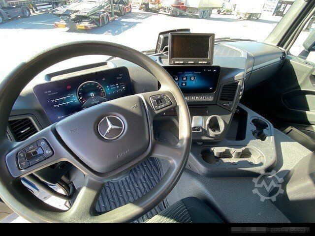 Kipper LKW MERCEDES-BENZ Arocs 5 1840 K 4x2 Kran PK14002+Funk+Greifer