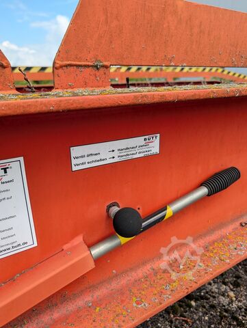 Mobile loading ramp BUTT BK912