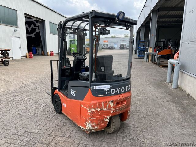 Electric 3-wheel forklift Toyota 7 FBEST 15 / Akku Neu!