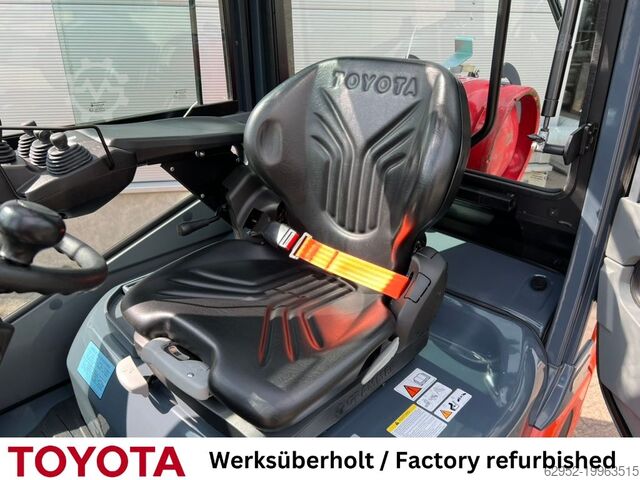 Treibgasstapler Toyota 02-8 FGF 18