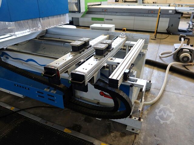 Machining center WEEKE VENTURE 5