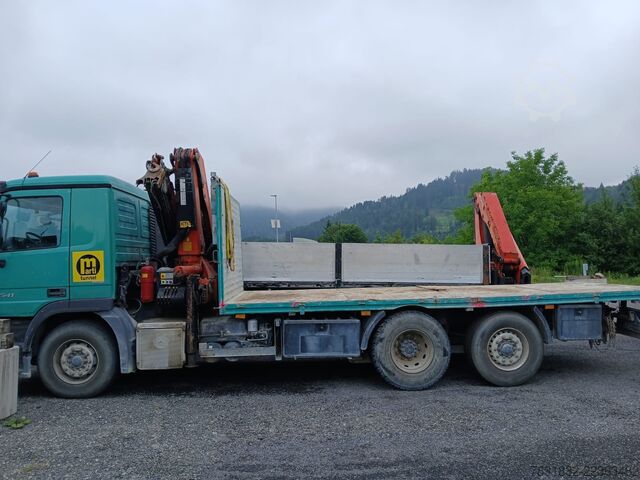 Truck mounted crane Mercedes Benz Actros 930.20
