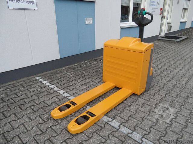 Niederhubwagen Jungheinrich EJE 220 - TOP-Batterie - wenig Stunden