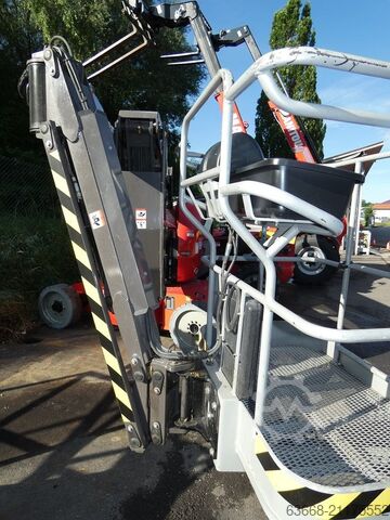 Gelenkarbeitsbühne Manitou 150AETJC 3 D