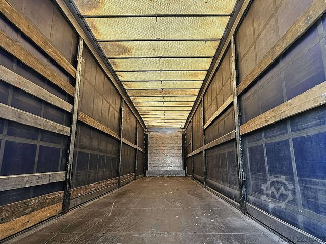 Sliding tarpaulins SCHMITZ MEGA