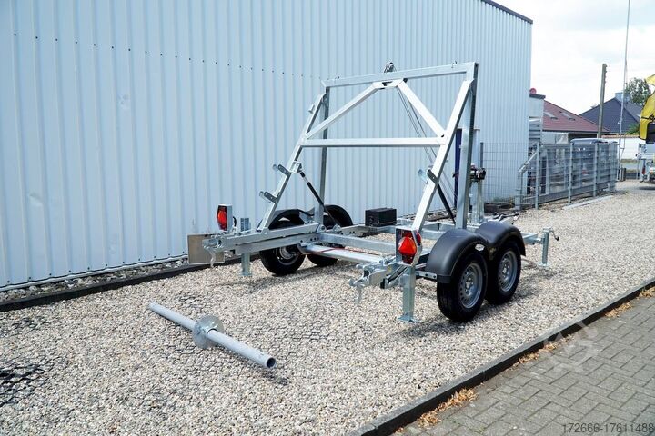 Sonstige Humbaur KTA3500-160 E-WINDE 220X160x209CM 3500KG Kabelt.