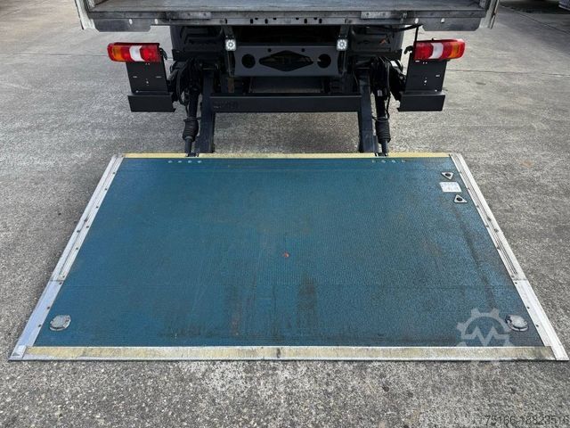 Box truck MERCEDES-BENZ ATEGO 1524 L Koffer 6,1 m LBW BÄR 1,5 T*NL 7,9 T