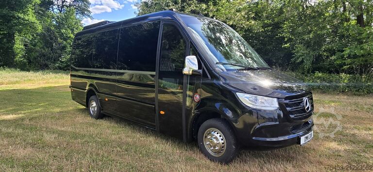 Kleinbus Mercedes-Benz Sprinter 517 Tourismus VIP 19+1+1 Plätze