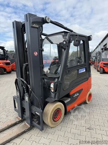 Electric 4-wheel forklift Linde E25-01