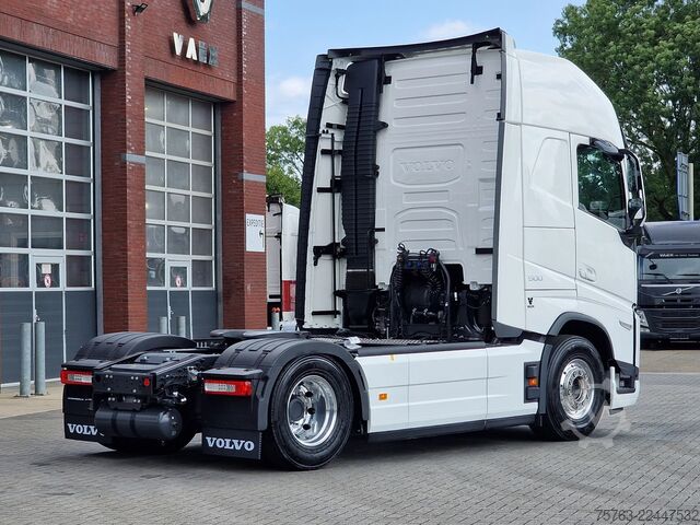 Standard-SZM Volvo FH 13.500 Globetrotter XL 4x2 - NEW - Full spec...