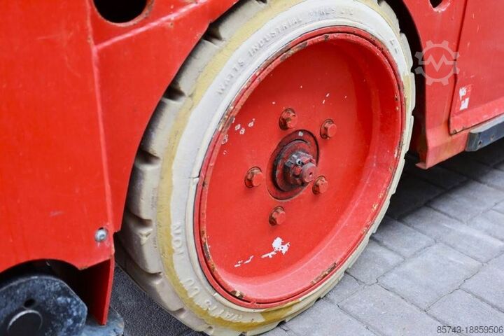 Scherenhebebühne PB LIFT S225-12ES Electric, 22.5m Working Height, 450