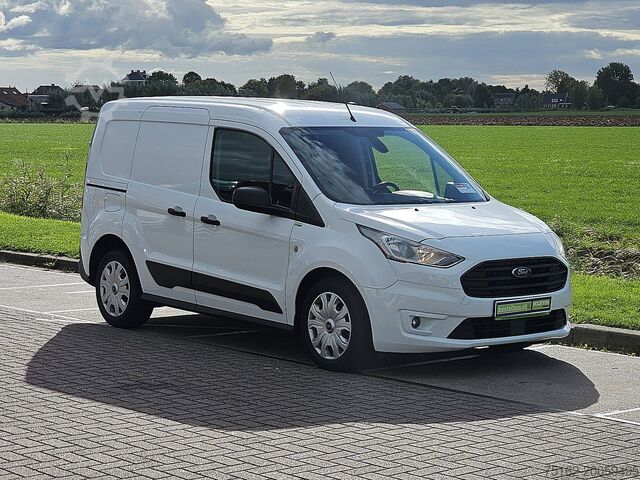 Suitcase FORD TRANSIT CONNECT 1.5 L1 Navi 3-Zits Euro6