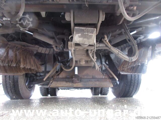 Kehrmaschine Ravo 580 Euro 5 2-Besen 50km/h Kehrmaschine S