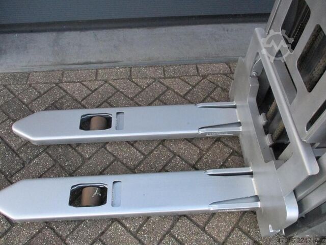High lifting pallet truck STILL EXV-SF14