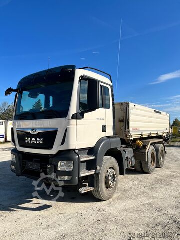 Dreiseitenkipper LKW MAN TGS 26.460 6x4 Dreiseitenkipper Schwarzm