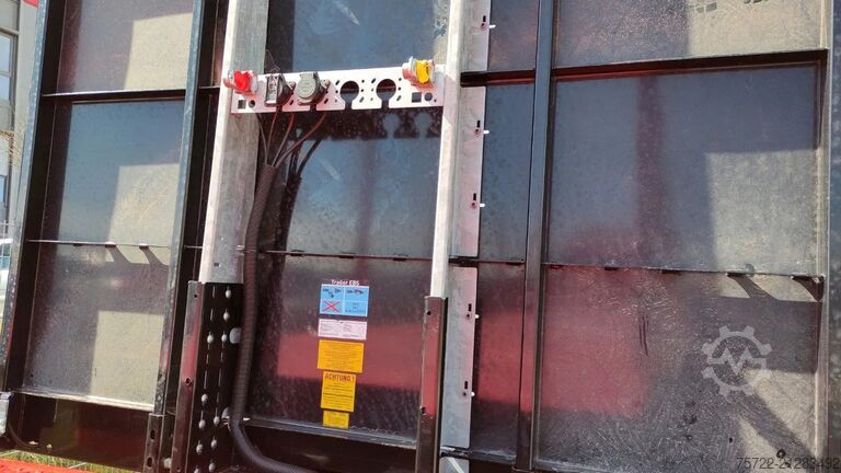 Holztransporter PAVIC 3-Achs Plattform-Auflieger Typ 144 SONDERPREIS!...