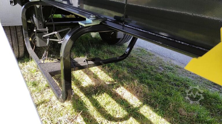 Holztransporter PAVIC 3-Achs Plattform-Auflieger Typ 144 SONDERPREIS!...