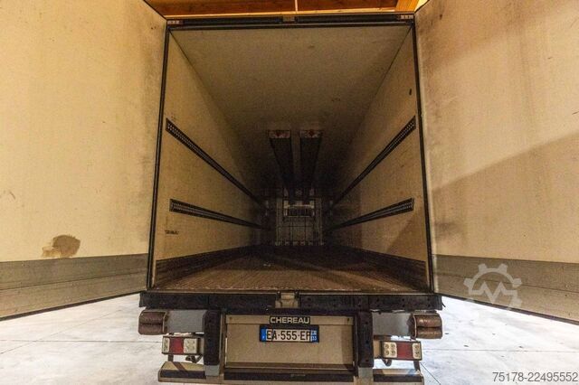 Refrigerated/freezer transport CHEREAU CHEREAU+CARRIER VECTOR 1350