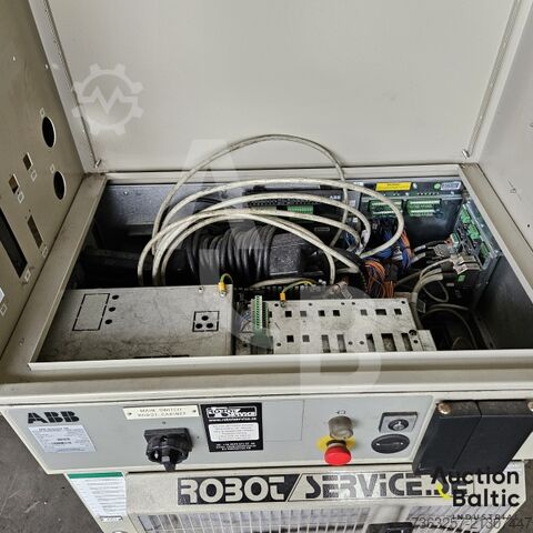 Industrial robot ABB IRB6400RM2000