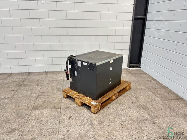 Battery Still Li-Ion Battery