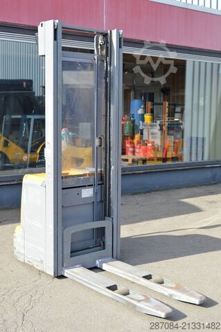 Hochhubwagen Jungheinrich EJC 214