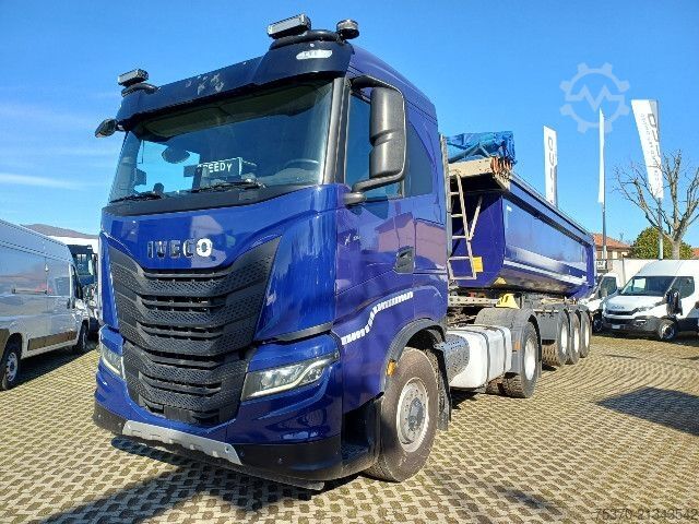 Standard tractor unit IVECO S-WAY AS440X51T/P 4X4