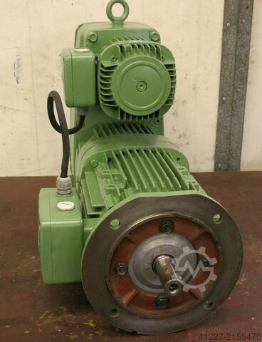 Getriebemotor 0,3/2,9 kW 106/945 U/min DEMAG KBA-112-MB-6