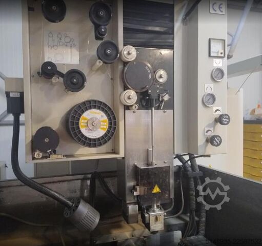 Drahterodiermaschine Accutex AU - 500ia