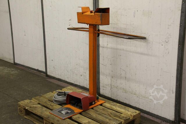 Two-hand control panel with foot switch unbekannt Zweihand