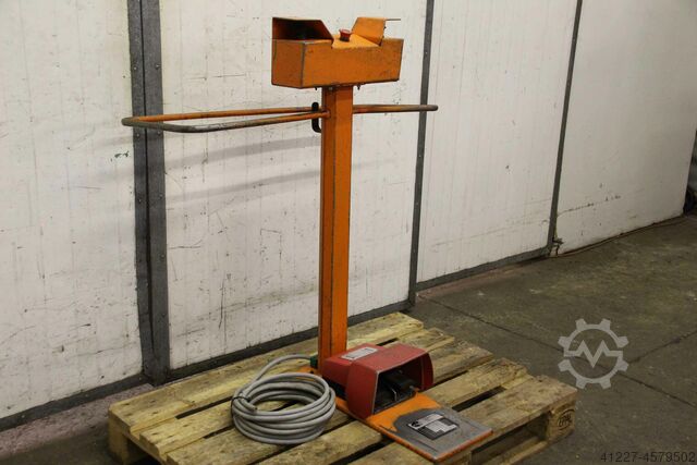 Two-hand control panel with foot switch unbekannt Zweihand