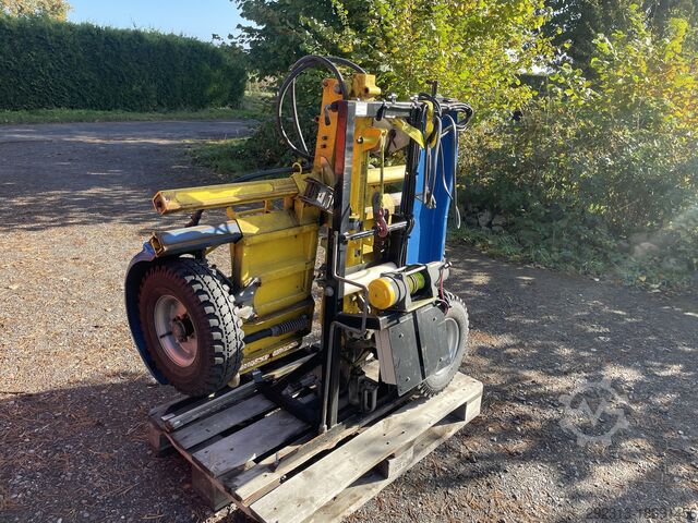 Tow truck VW Bulli Intertrade Engineering Limited Abbergungsanhänger