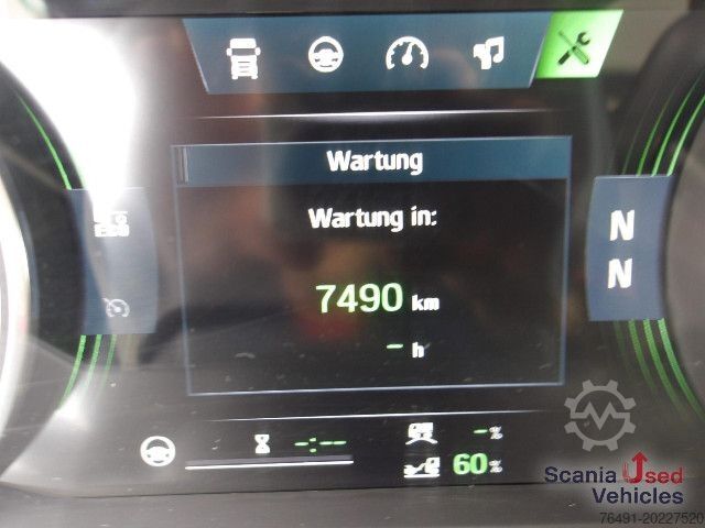 Beverage truck Scania P 320 B6x2*4NB / EWERS - Schwenkwandaufbau