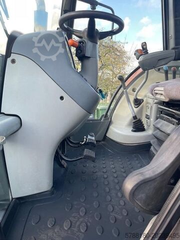 Tractor Valtra N103 H5