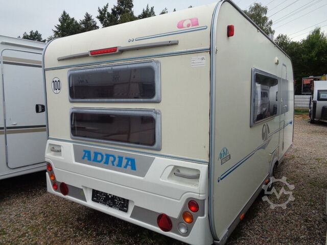 Wohnwagen ADRIA Adiva 502 UK *Etagenbetten*
