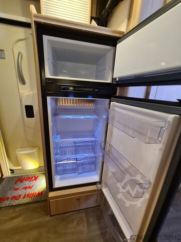 Teilintegriertes Wohnmobil SUNLIGHT T  69 L *Solar*Lithium*Wechselrichter*SAT*