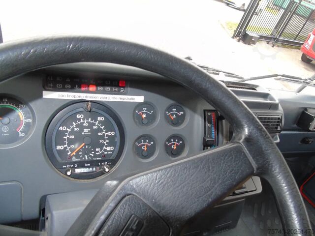 Chassis with cab DAF LF 55.160 + EURO 2 + MANUAL + 12T