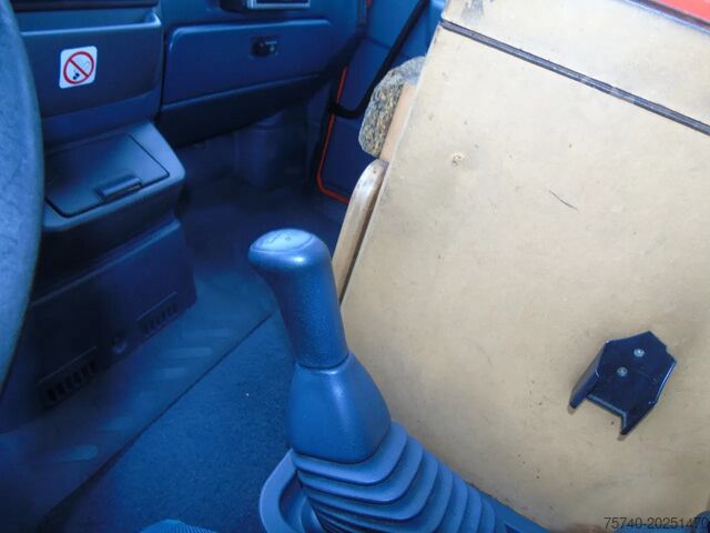Chassis with cab DAF LF 55.160 + EURO 2 + MANUAL + 12T