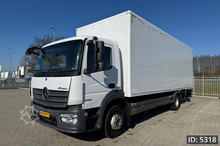 Suitcase Mercedes-Benz Atego 1223 Day Cab, Euro 6, / Cargolift