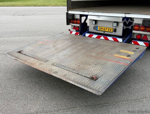 Kühlauflieger SAMRO ISO BOX THERMO KING ONLY 846 ENGINE HOURS STEERI