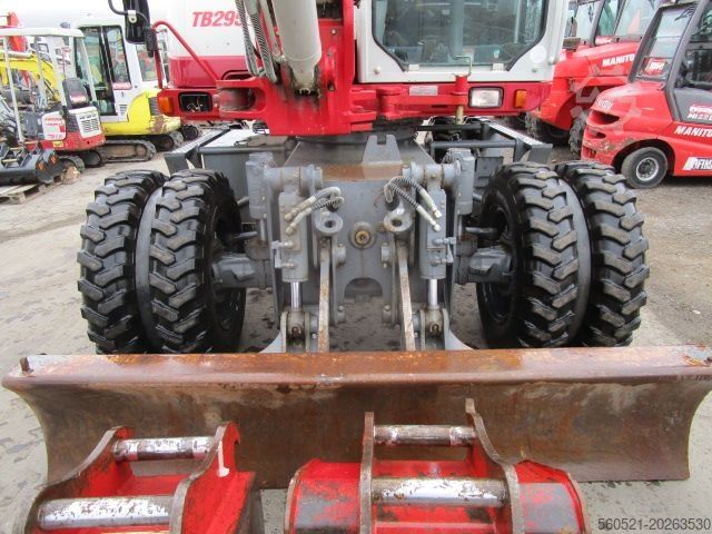 Mobile excavator Takeuchi TB295W - POWERTILT + Schnellwechsler + 3 Löffel