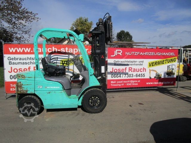 Diesel Forklift Mitsubishi 2,5 Ton.- Triplex 4,7m - Zinkenversteller + Seiten