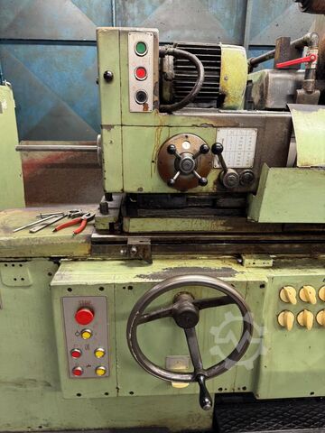 Centerless Cylindrical Grinding Machine TOS HOSTIVAR BHU 32