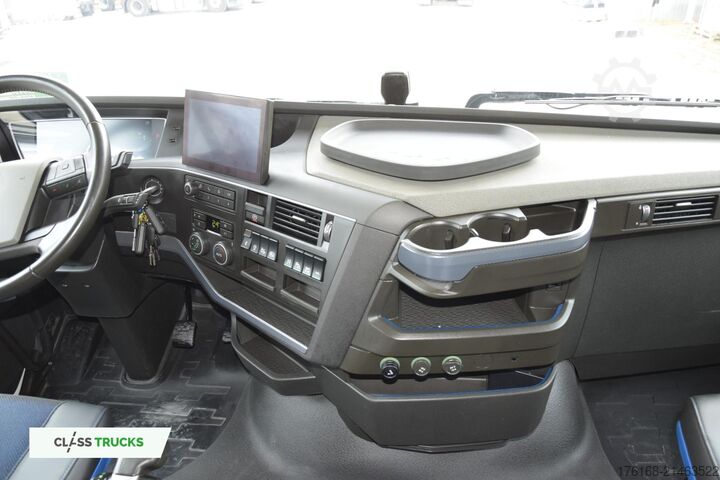 Standard tractor unit VOLVO FH 500 Globetrotter XL