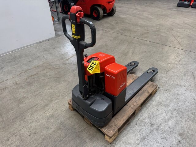Manual pallet jack Linde MT 15-1133-01 [ID: 335]