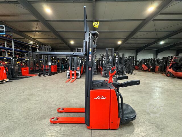 Manual stacker Linde L 14 API [ID: 358]