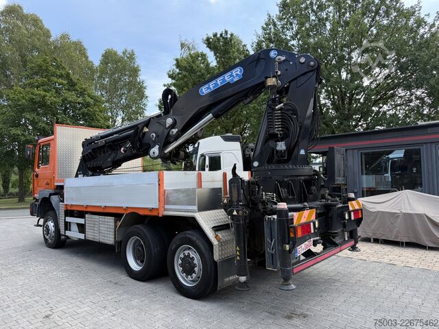 LKW mit Pritsche (offen) MAN F2000 28.414 6X4 Effer 685 Montagekran 33 Meter